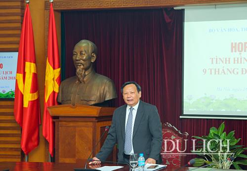 Tổng cục trưởng TCDL Nguyễn Văn Tuấn phát biểu tại cuộc họp báo